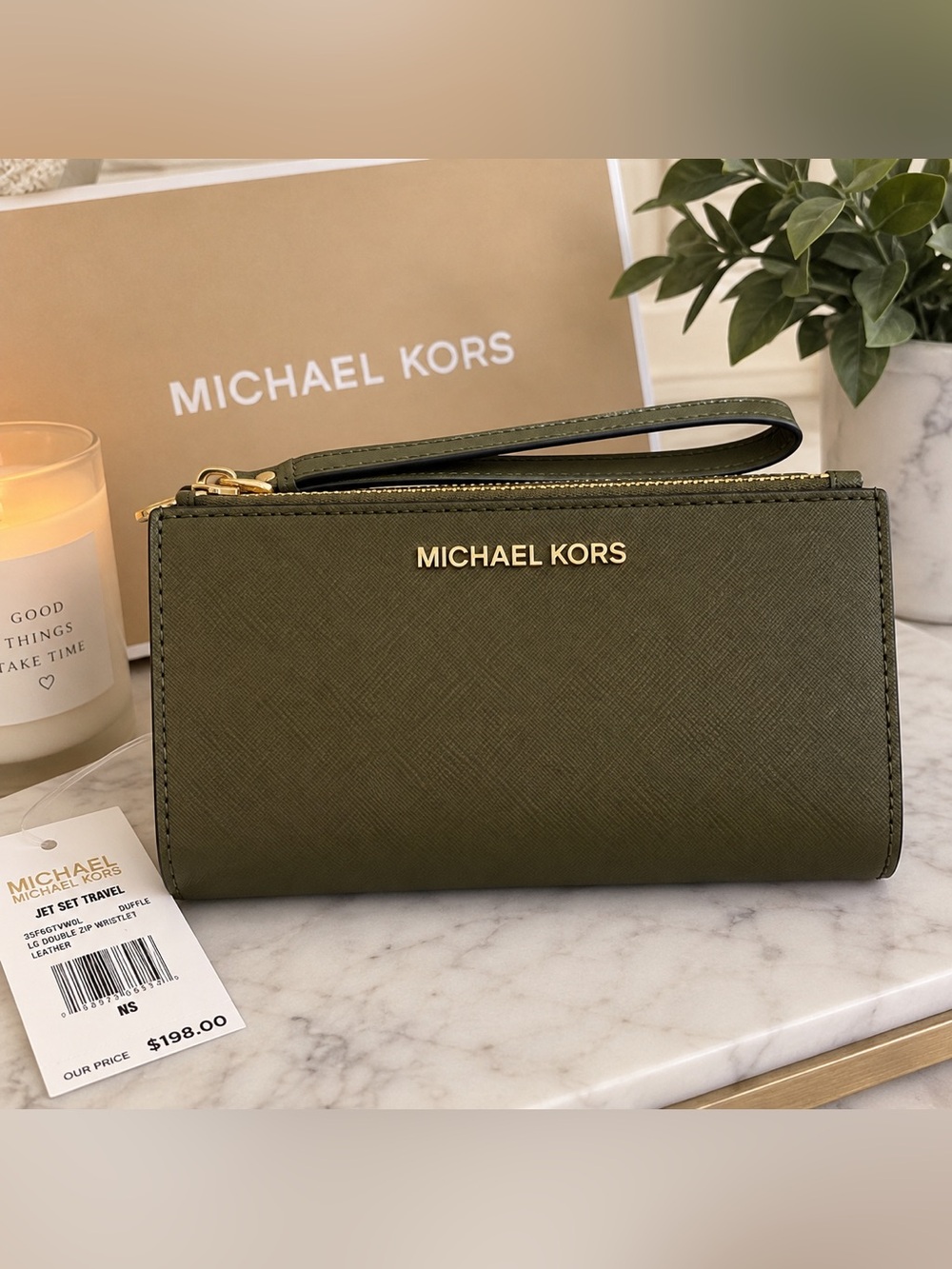 NWT Michael Kors Jet Set Travel Double Zip Wristlet Wallet Olive Green